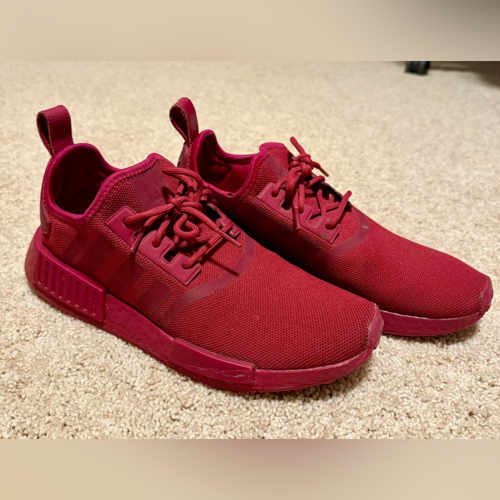Adidas women’s Legacy Sneakers